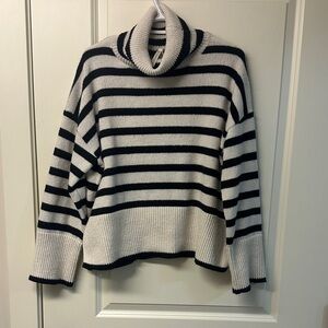 Dreamers by Debut oversized boxy sweater